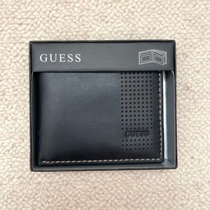 Guess Multi Card Wallet